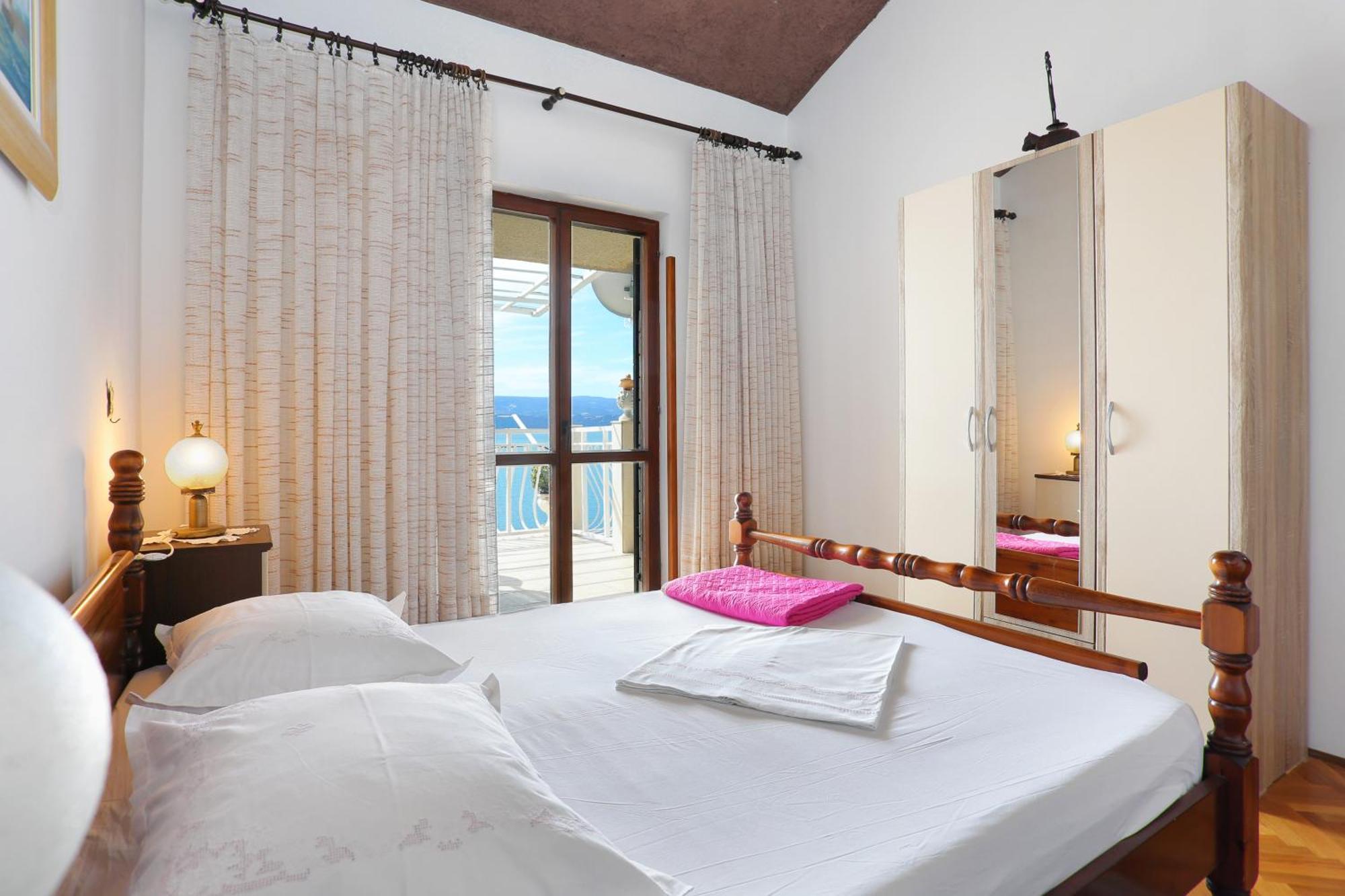 Apartments By The Sea Stanici, Omis - 1028 Tice Oda fotoğraf